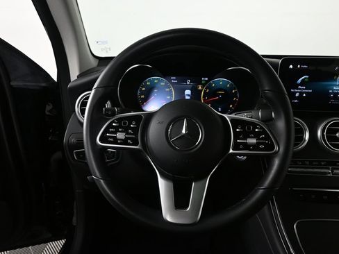 Certified 2022 Mercedes-Benz GLC 300 image 2
