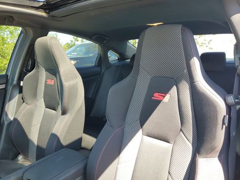 Used 2017 Honda Civic Si image 11