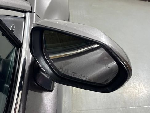 Used 2024 Toyota Camry SE FWD image 12