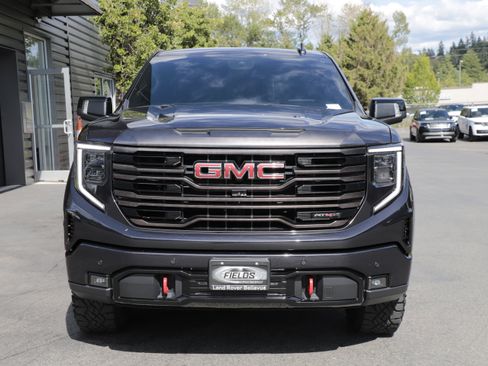 Used 2022 GMC Sierra 1500 AT4X AWD/4WD image 4
