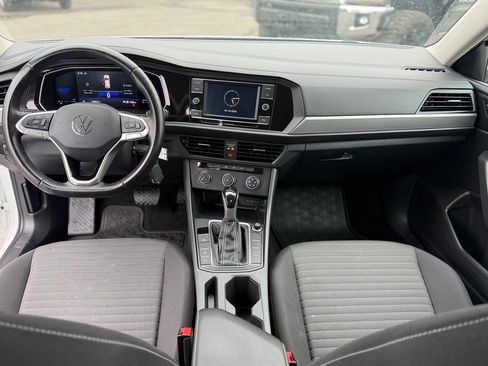 Used 2023 Volkswagen Jetta S image 70