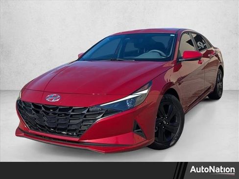 Used 2023 Hyundai Elantra SEL w/ Cargo Package image 1