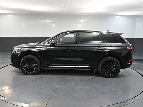 Used 2022 Lincoln Corsair Reserve w/ Equipment Group 201A image 11