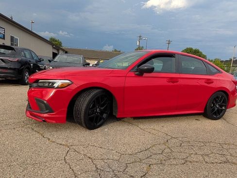 Used 2023 Honda Civic Sport image 12