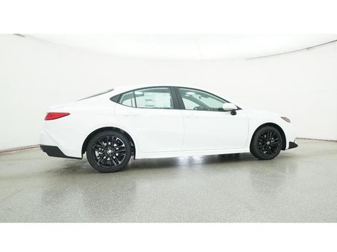 New 2026 Toyota Camry SE image 26