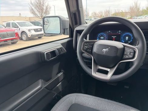 New 2026 Ford Bronco 4-Door AWD/4WD image 15
