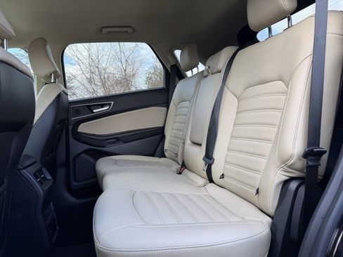 Used 2023 Ford Edge SEL w/ Convenience Package image 33