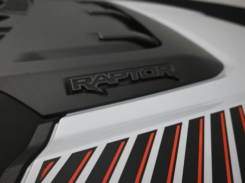 Used 2025 Ford F150 Raptor AWD/4WD image 24