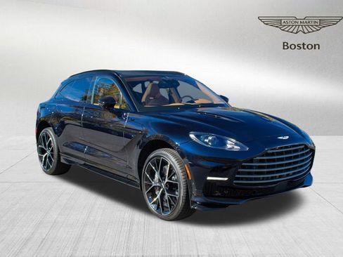 Used 2025 Aston Martin DBX 707 AWD/4WD image 1