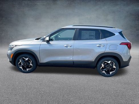 Used 2026 Kia Seltos EX image 28