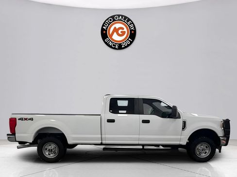 Used 2021 Ford F250 XL w/ Power Equipment Group AWD/4WD image 2