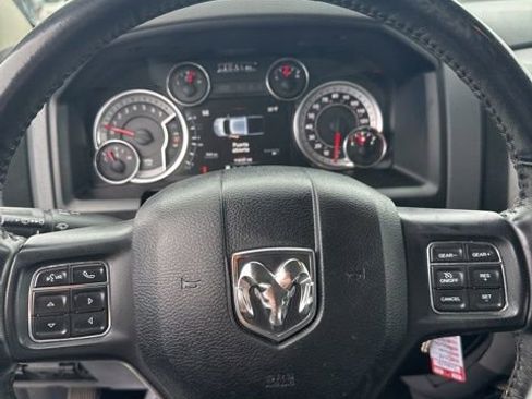 Used 2019 RAM 1500 Express w/ Wheel & Sound Group image 7