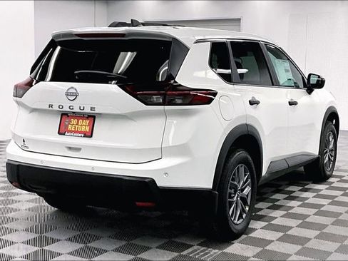 New 2026 Nissan Rogue S image 17