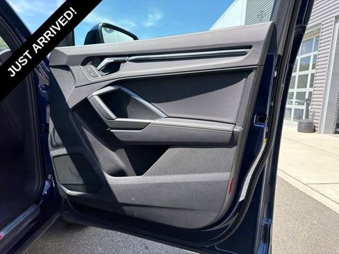 Used 2023 Audi Q3 2.0T Premium w/ Black Optic Sport Package AWD/4WD image 20