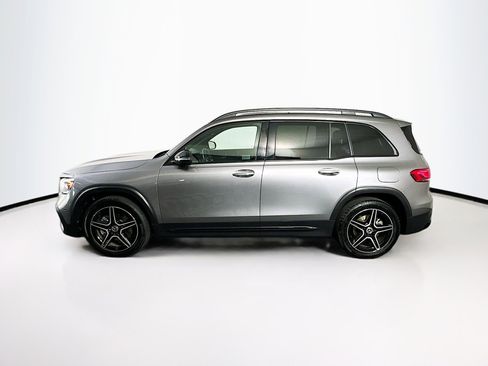 Used 2023 Mercedes-Benz GLB 250 image 4