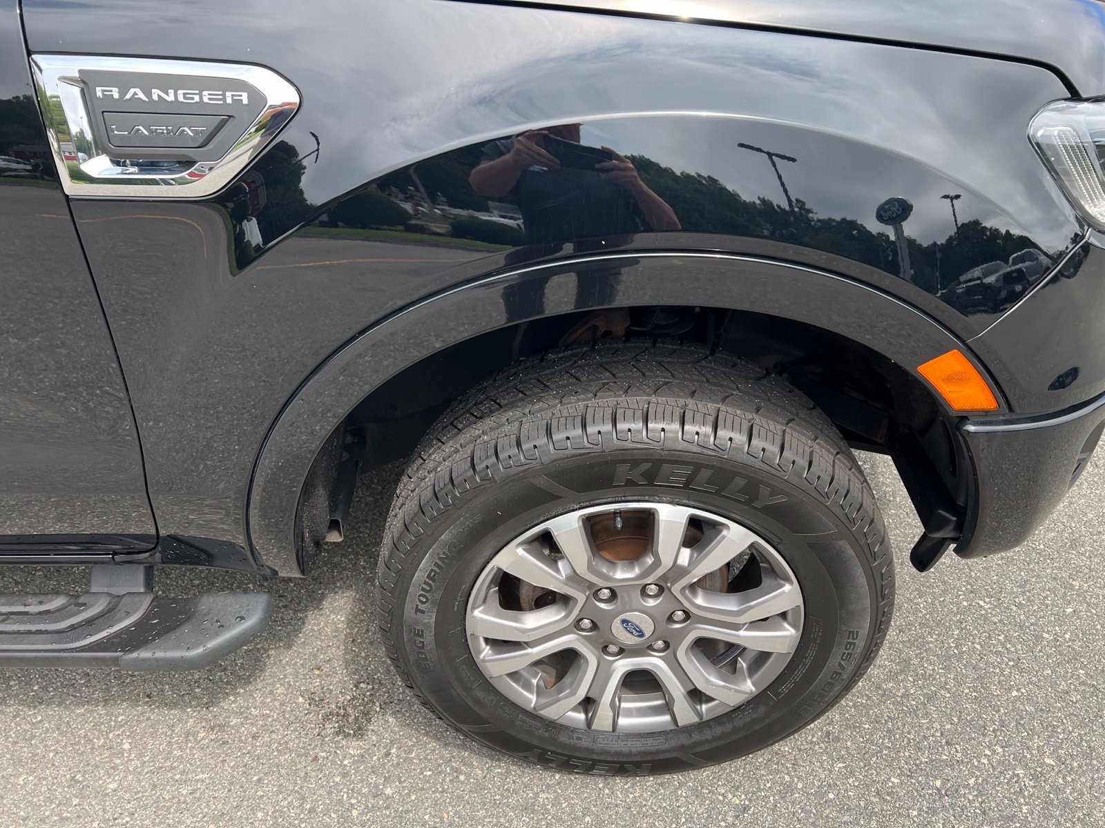 Certified 2022 Ford Ranger Lariat w/ Technology Package AWD/4WD image 8