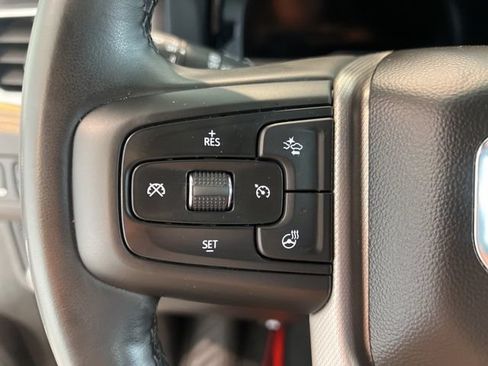 Used 2024 GMC Yukon Denali AWD/4WD image 18