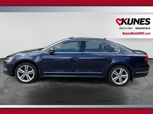 Used 2015 Volkswagen Passat TDI SEL Premium FWD image 7