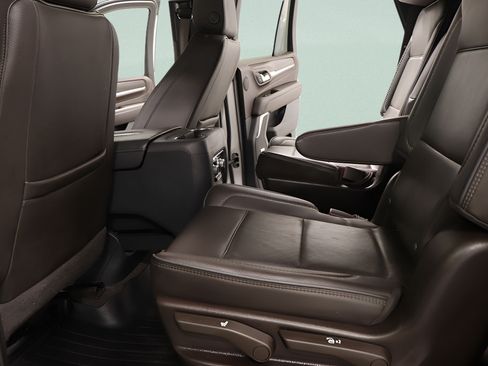Used 2022 GMC Yukon Denali w/ Max Trailering Package AWD/4WD image 28