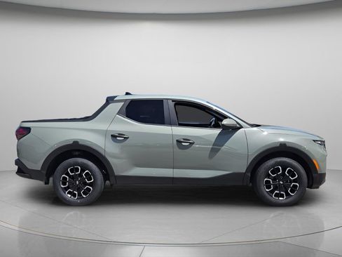 Certified 2024 Hyundai Santa Cruz SEL FWD image 4