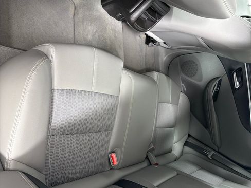 Used 2018 Chevrolet Impala LS FWD image 19