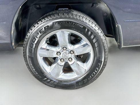 Used 2013 RAM 1500 Big Horn RWD image 33