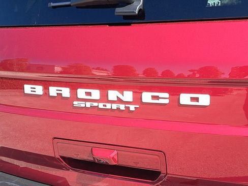 Certified 2025 Ford Bronco Sport Outer Banks w/ Outer Banks Tech Package+ image 8