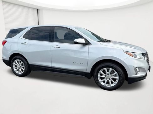 Used 2019 Chevrolet Equinox LT FWD image 4