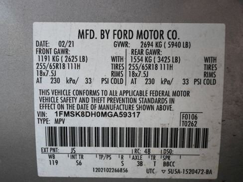 Used 2021 Ford Explorer XLT w/ Equipment Group 202A AWD/4WD image 17