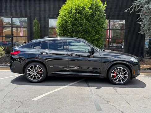 Used 2022 BMW X4 xDrive30i AWD/4WD image 21