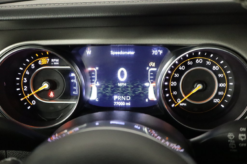 Used 2021 Jeep Wrangler Unlimited Sahara AWD/4WD image 11