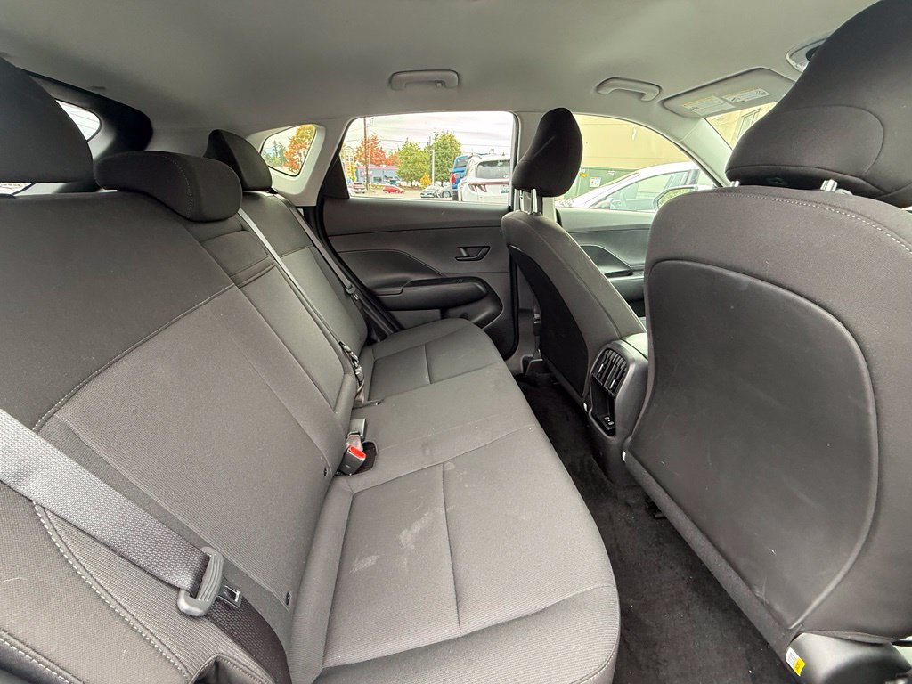Certified 2025 Hyundai Kona SEL FWD image 12