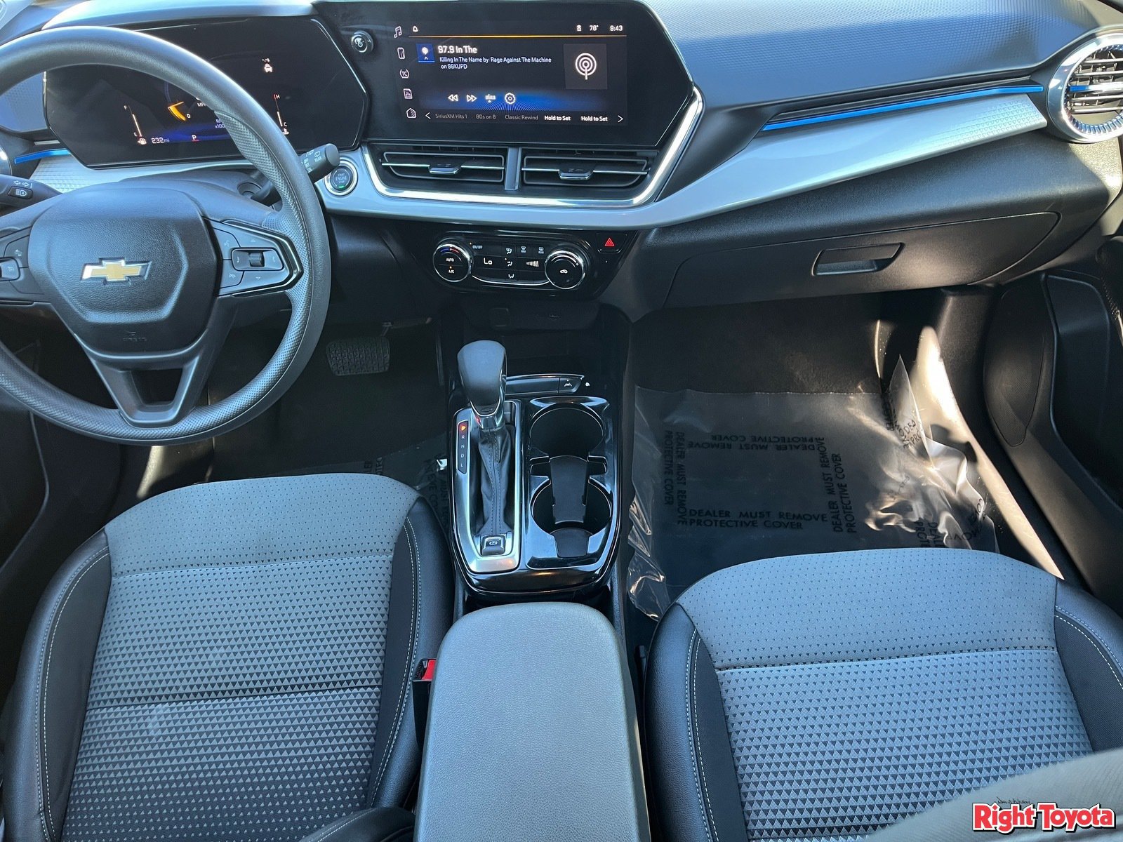 Used 2026 Chevrolet Trax LT FWD image 17