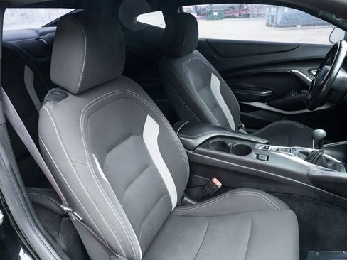Used 2019 Chevrolet Camaro LS RWD image 29