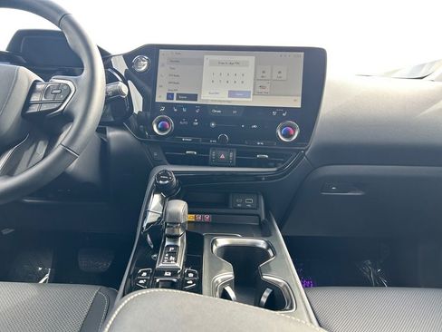 Used 2025 Lexus NX 350 AWD w/ Cold Area Package image 12