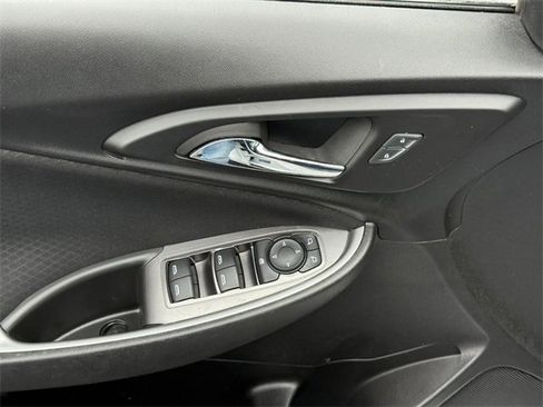 Used 2023 Chevrolet Malibu LT image 15
