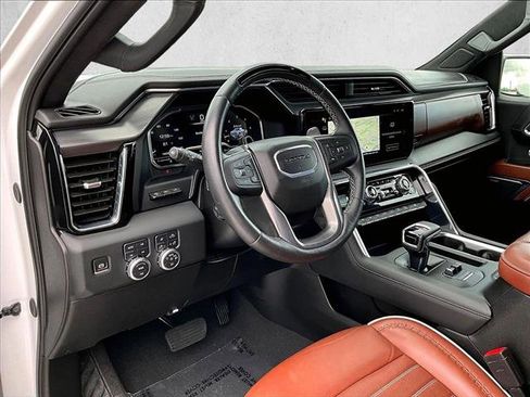 Used 2024 GMC Sierra 1500 Denali Ultimate AWD/4WD image 14