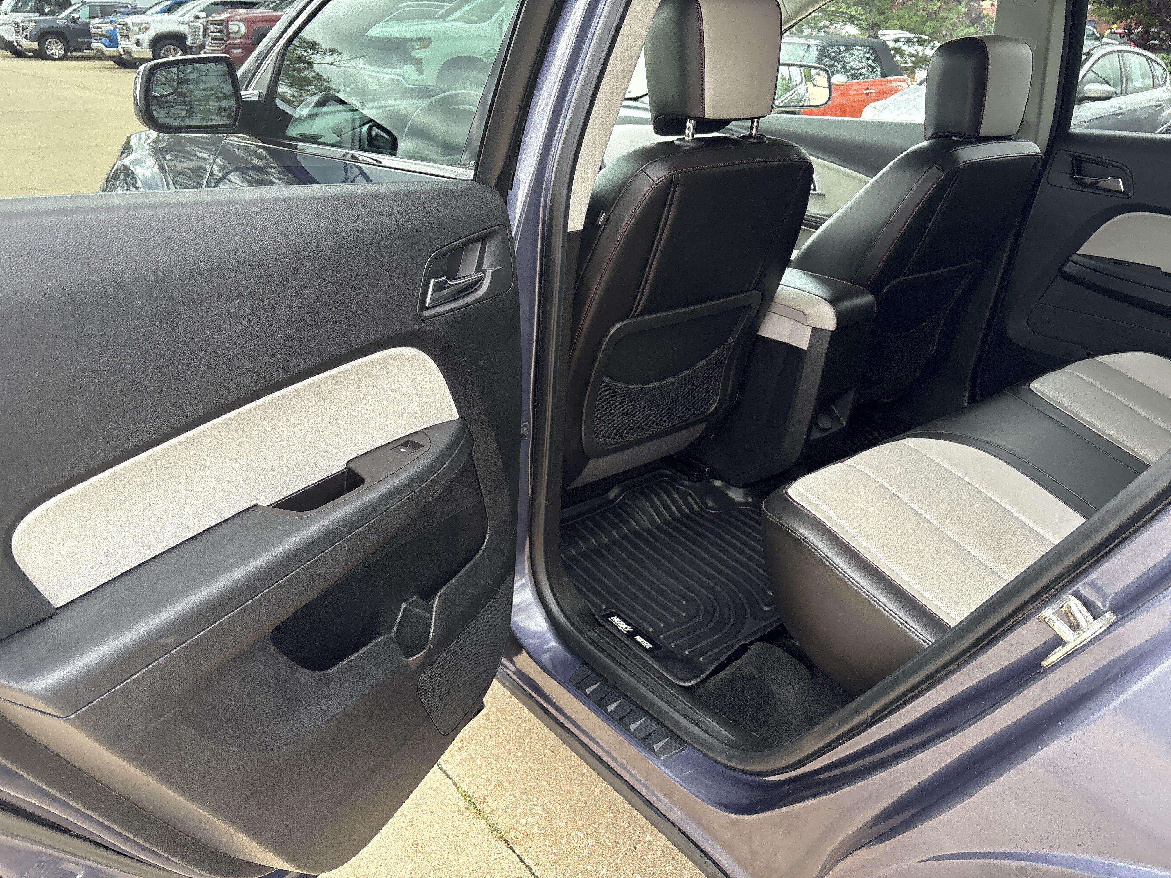 Used 2014 Chevrolet Equinox LTZ FWD image 11