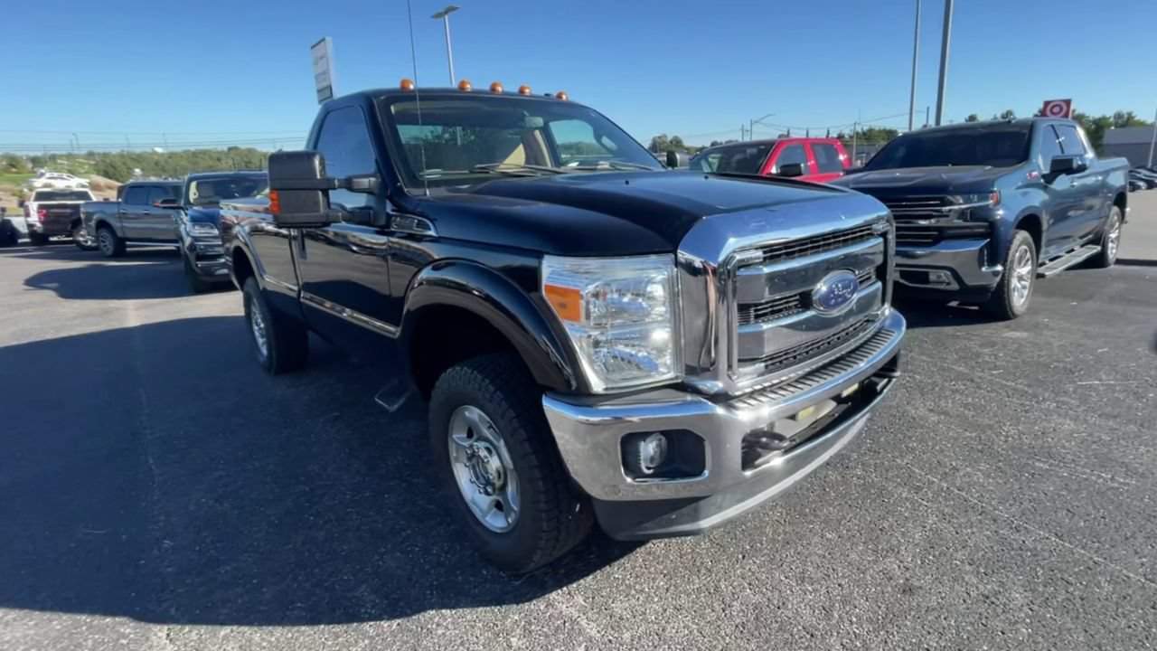 Used 2016 Ford F250 XLT w/ XLT Value Package AWD/4WD image 3
