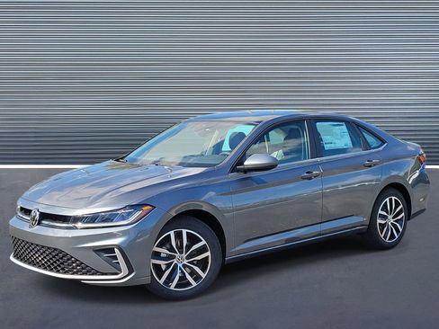 New 2026 Volkswagen Jetta SE image 1