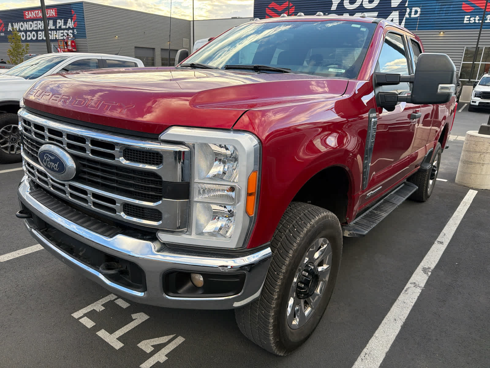 Used 2023 Ford F350 XLT w/ Snow Plow/Camper Package AWD/4WD image 1