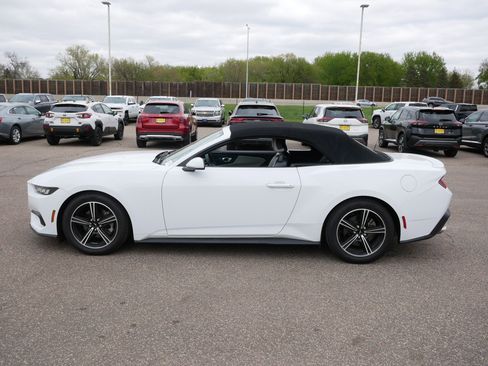 Used 2024 Ford Mustang Premium RWD image 34