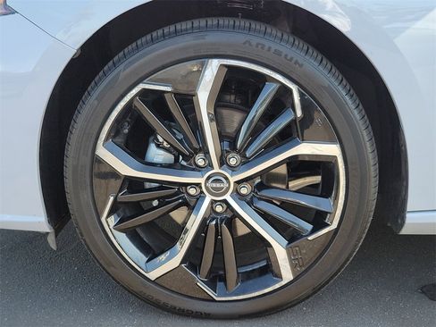 Used 2023 Nissan Altima 2.5 SR image 27