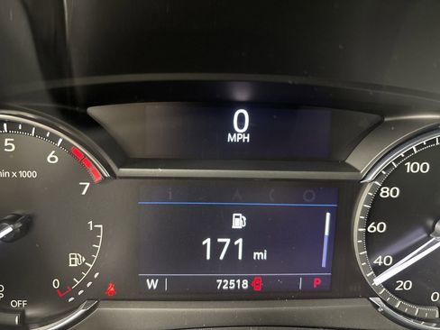 Used 2022 Cadillac XT4 Sport FWD image 11