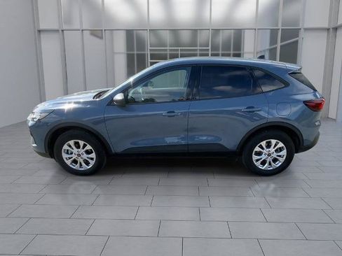 Certified 2025 Ford Escape Active AWD/4WD image 5