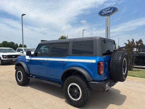 Used 2023 Ford Bronco Outer Banks w/ Sasquatch Package AWD/4WD image 3