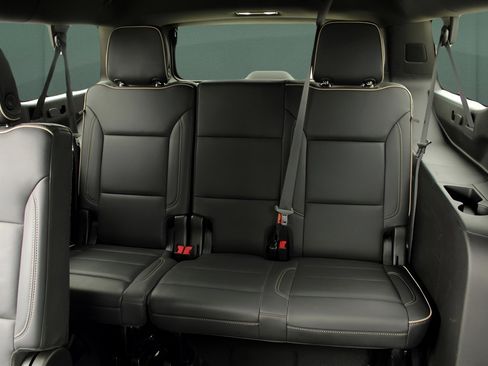 Used 2021 GMC Yukon XL SLT image 33