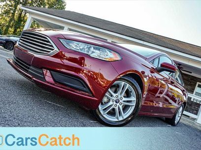 Used 2018 Ford Fusion SE w/ Fusion SE Technology Package