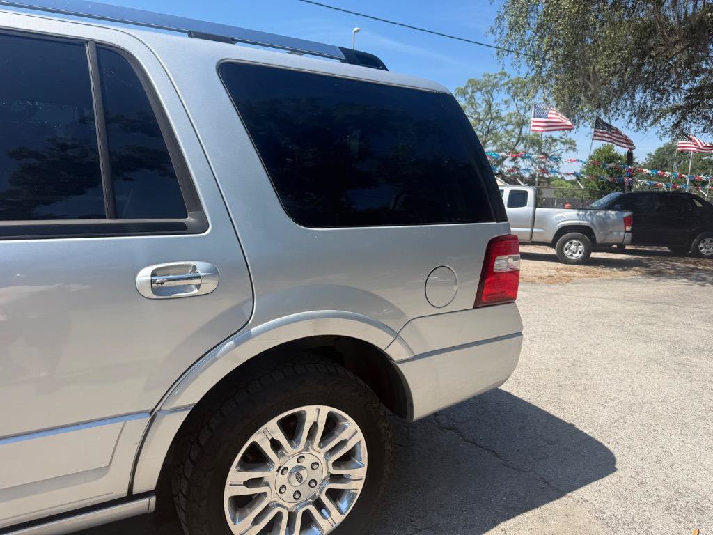 Used 2012 Ford Expedition Limited AWD/4WD image 8