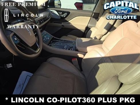 Used 2020 Lincoln Aviator Grand Touring w/ Equipment Group 302A AWD/4WD image 9